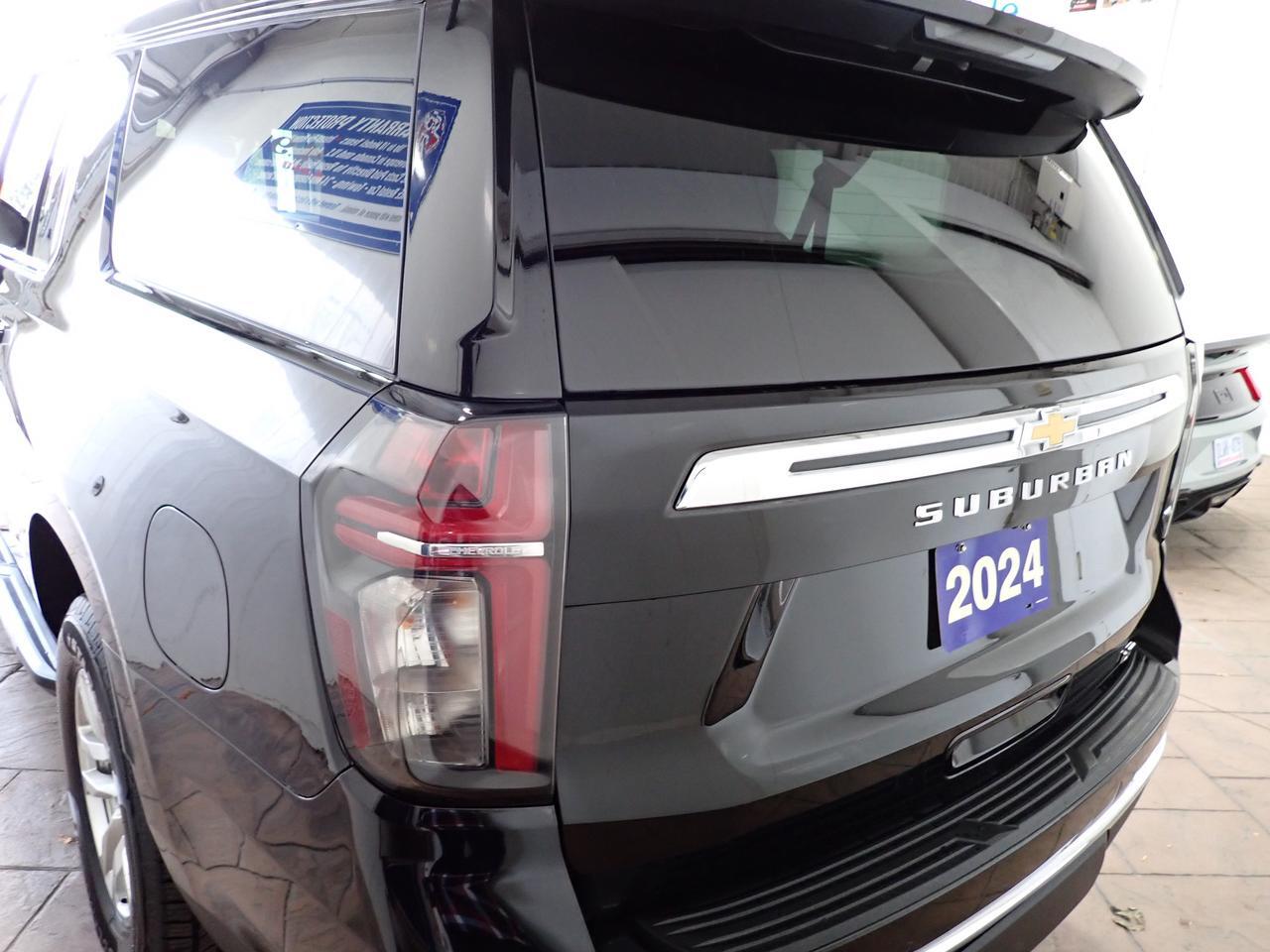 2024 Chevrolet Suburban LT 4WD 4DR LEATHER Listowel ON