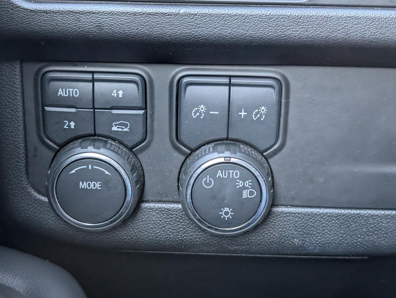 2024 Chevrolet Suburban LT Dalton GA