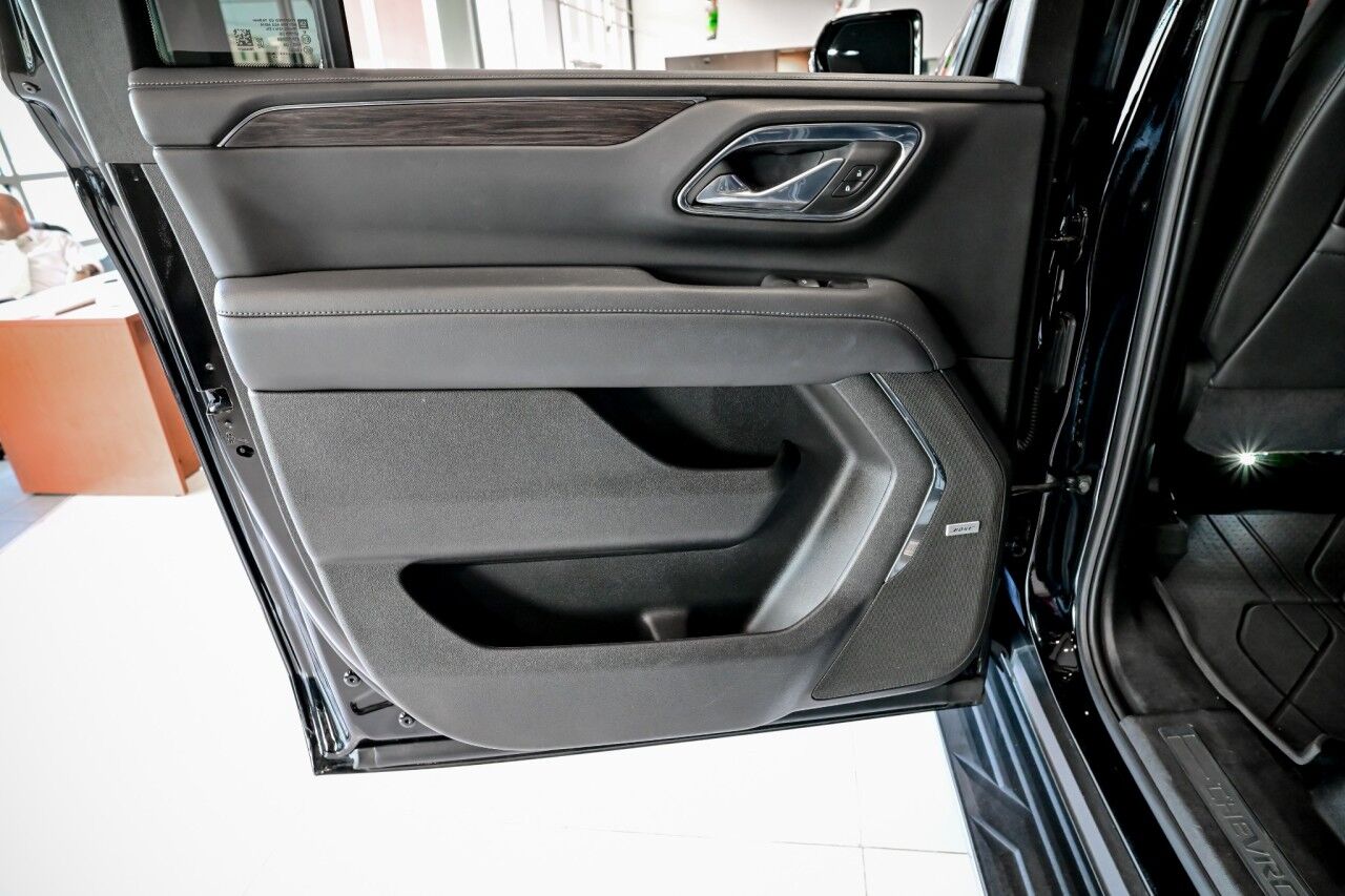 2024 Chevrolet Suburban LT, Luxury Pkg, Driver Alert Pkg Springfield NJ