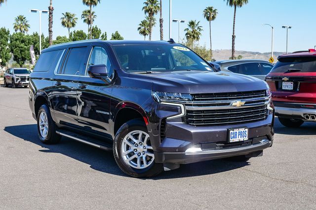 2024 Chevrolet Suburban LT