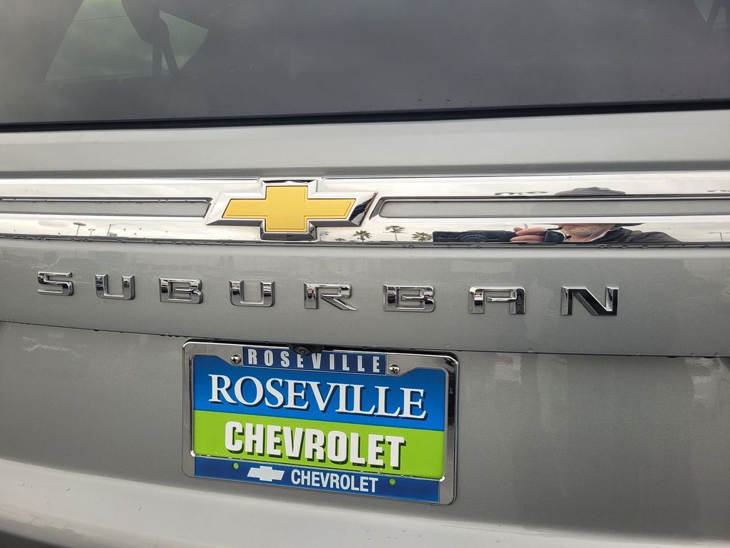 2024 Chevrolet Suburban LT Roseville CA