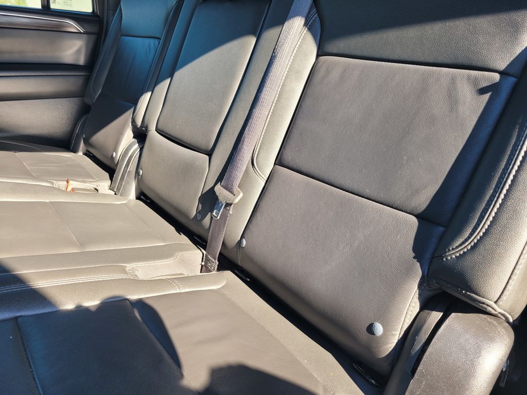 2024 Chevrolet Suburban LT Roseville CA