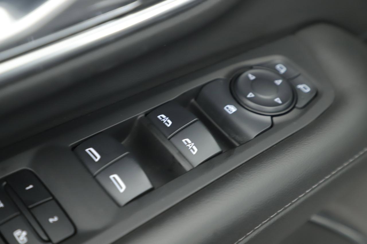 2024 Chevrolet Suburban LT New Braunfels TX