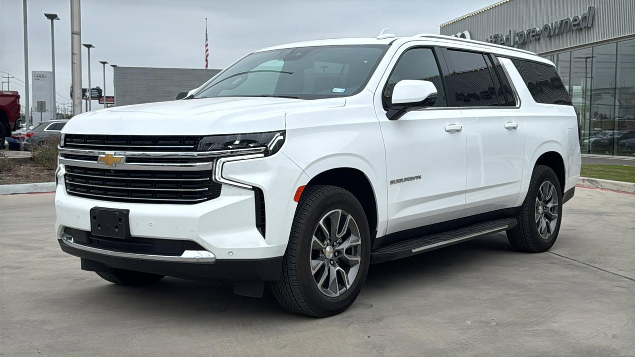 2024 Chevrolet Suburban LT