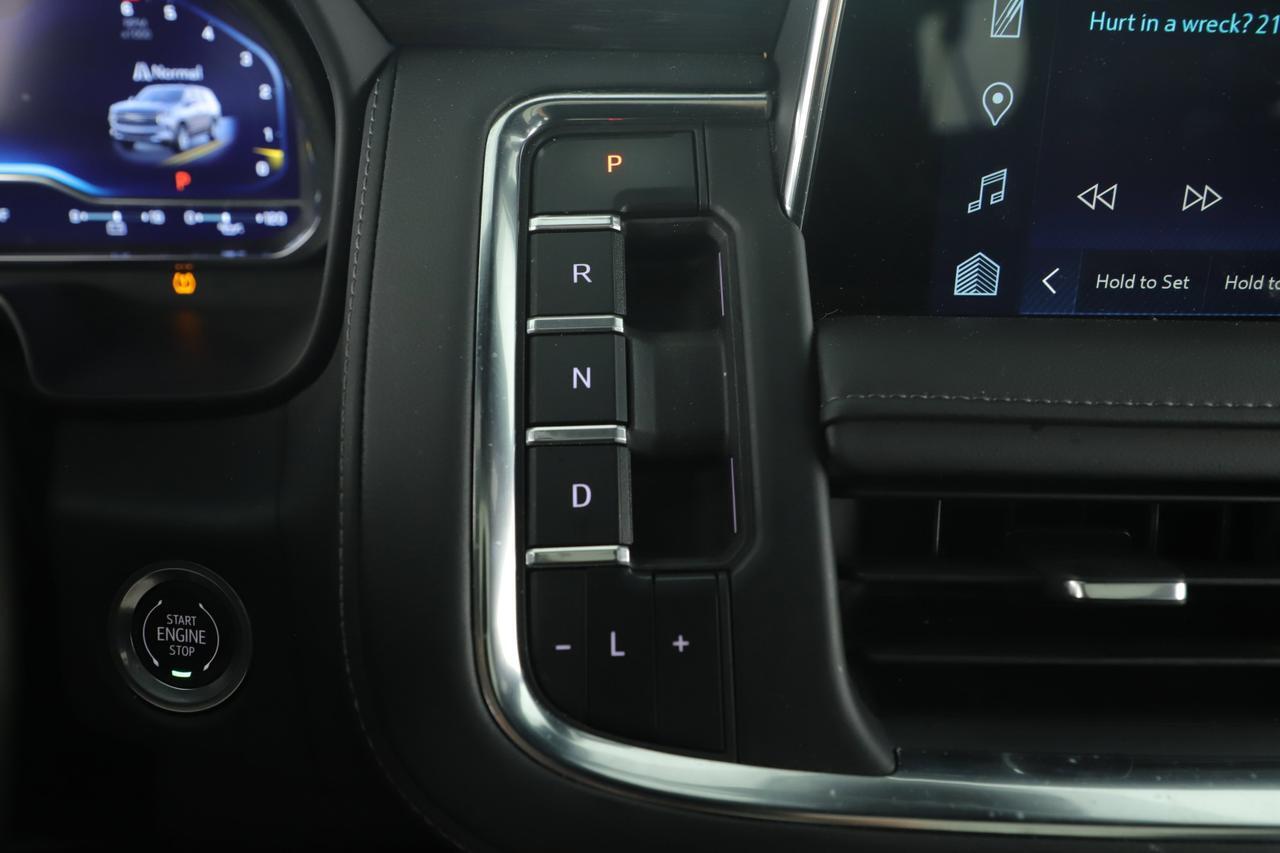 2024 Chevrolet Suburban LT New Braunfels TX