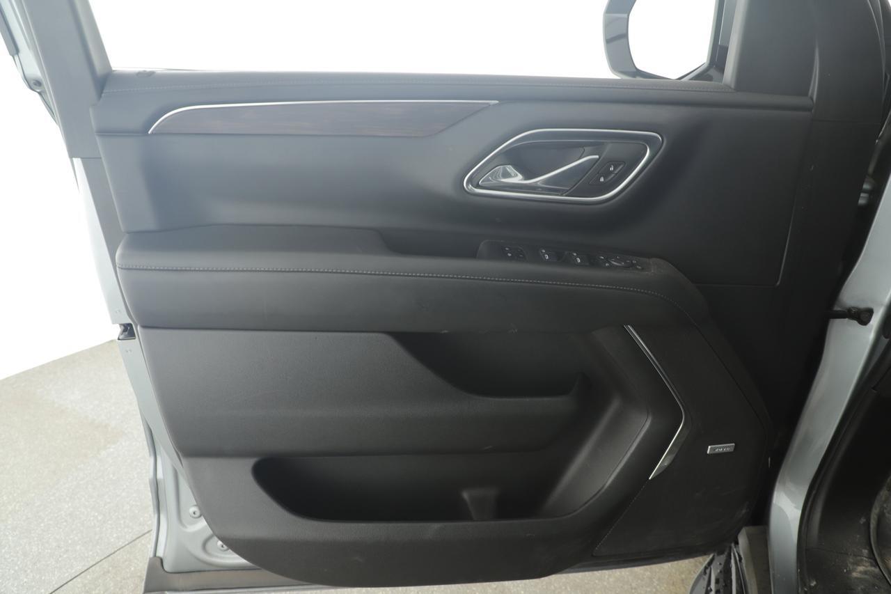 2024 Chevrolet Suburban LT New Braunfels TX