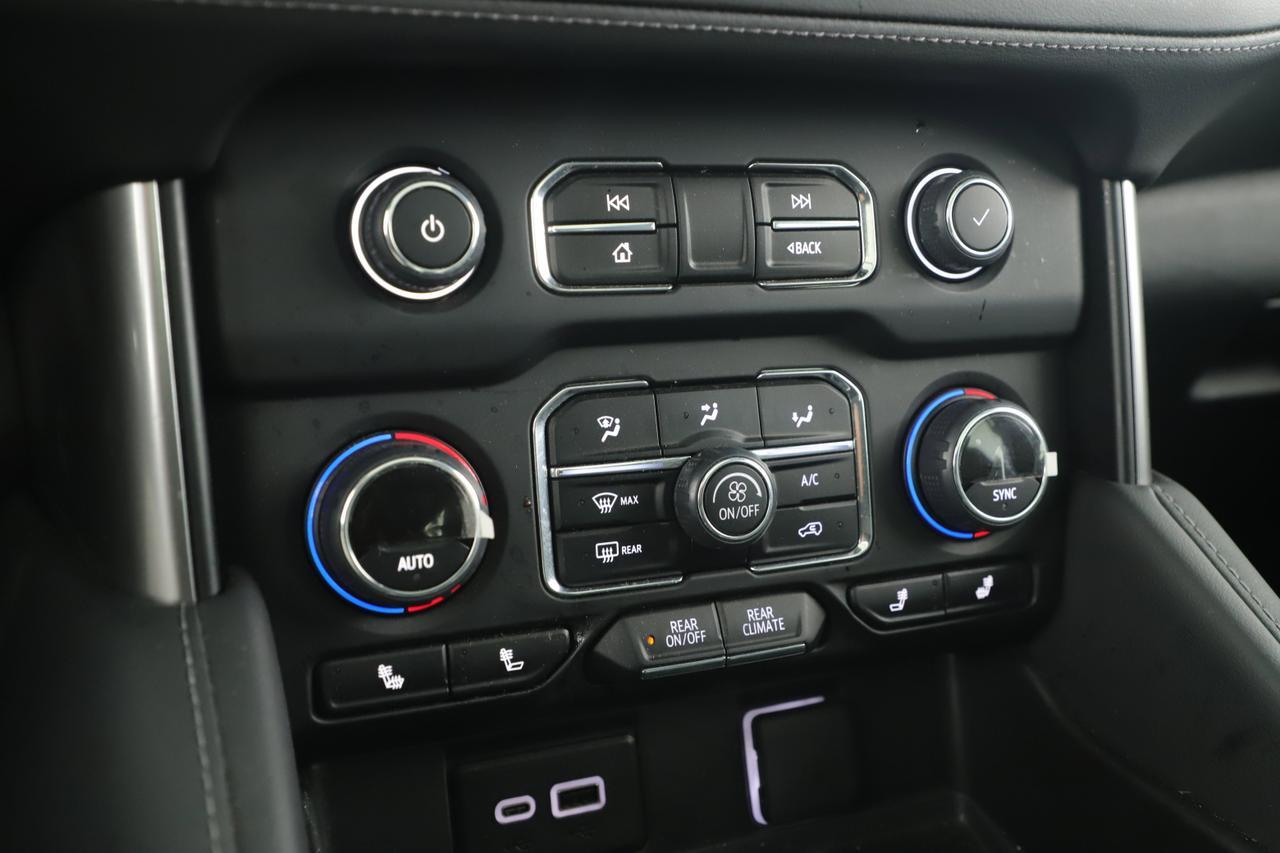 2024 Chevrolet Suburban LT New Braunfels TX