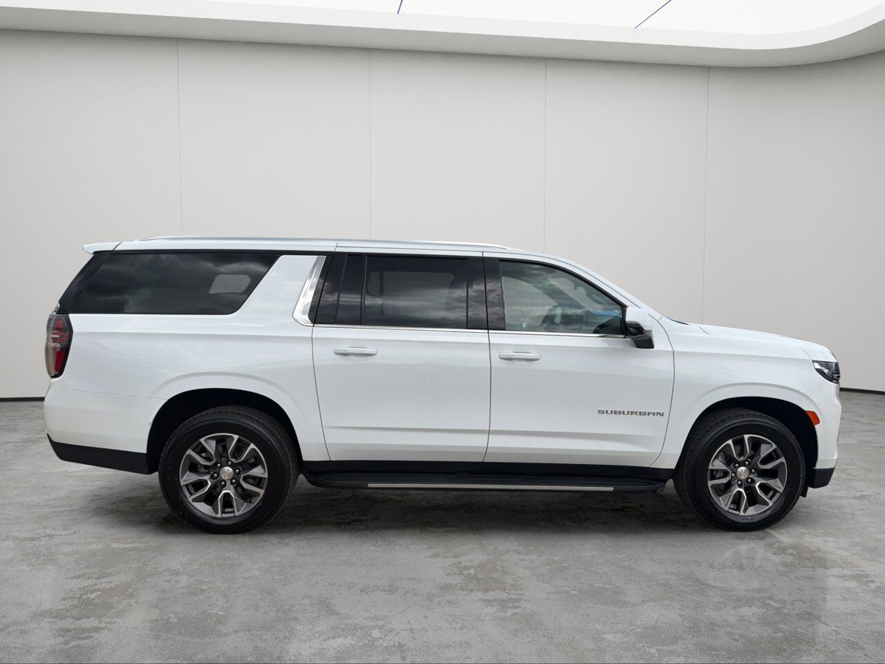 2024 Chevrolet Suburban LT Sherwood Park AB