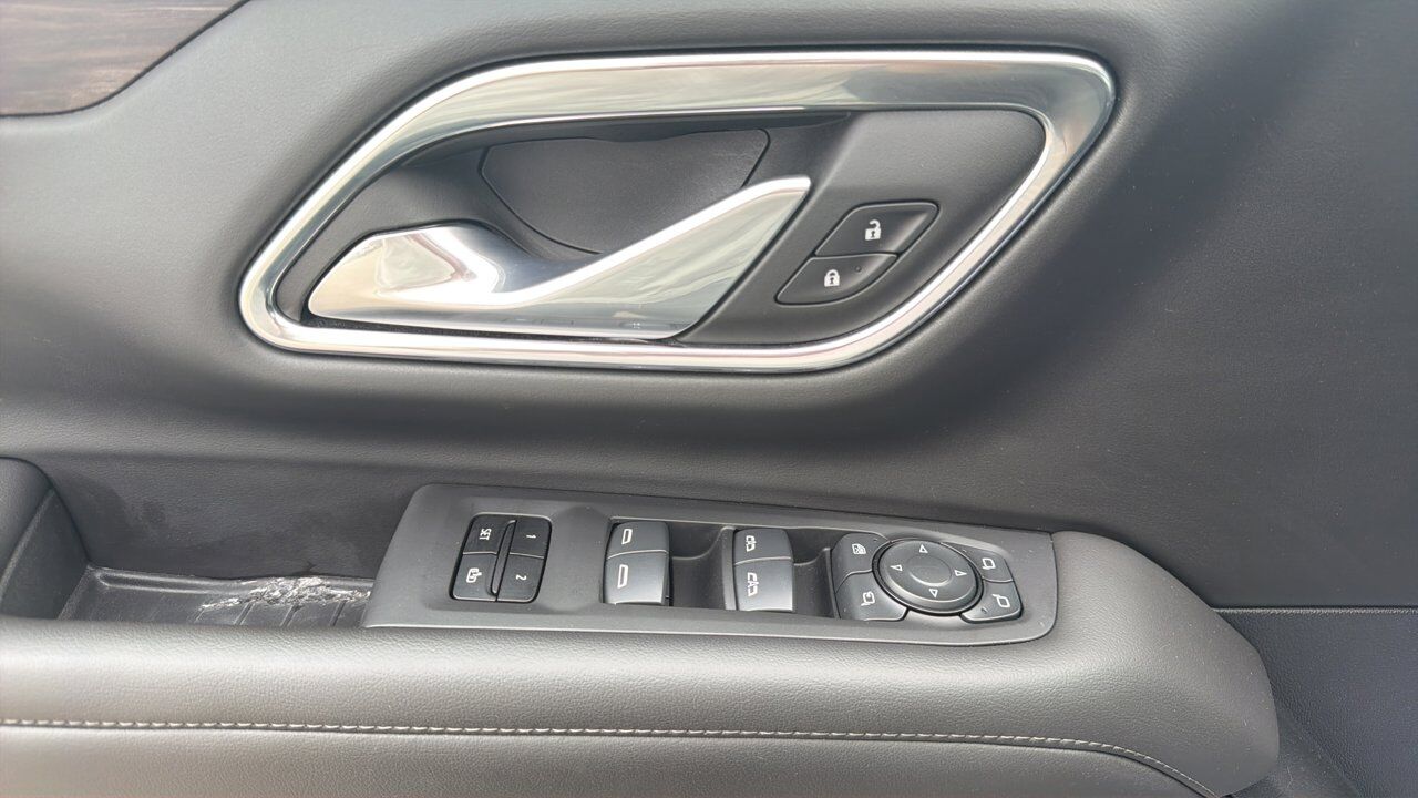 2024 Chevrolet Suburban LT Sherwood Park AB