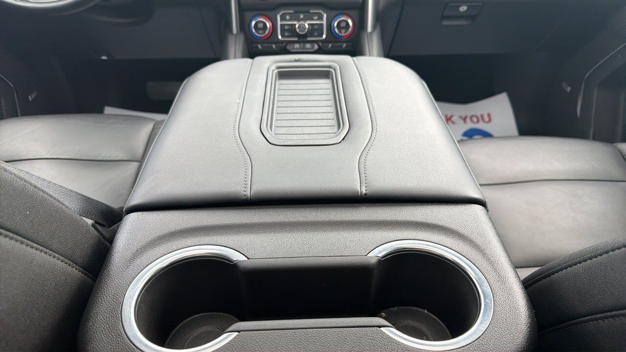 2024 Chevrolet Suburban LT Sherwood Park AB