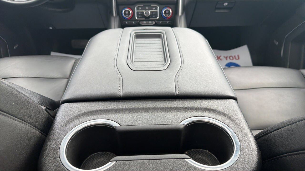 2024 Chevrolet Suburban LT Sherwood Park AB