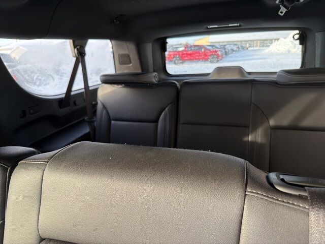 2024 Chevrolet Suburban LT Watertown SD