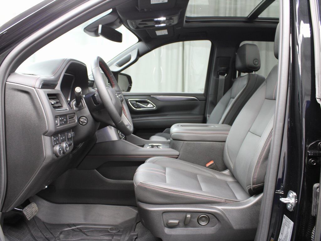2024 Chevrolet Suburban RST 4WD 7 Passenger Fond du Lac WI