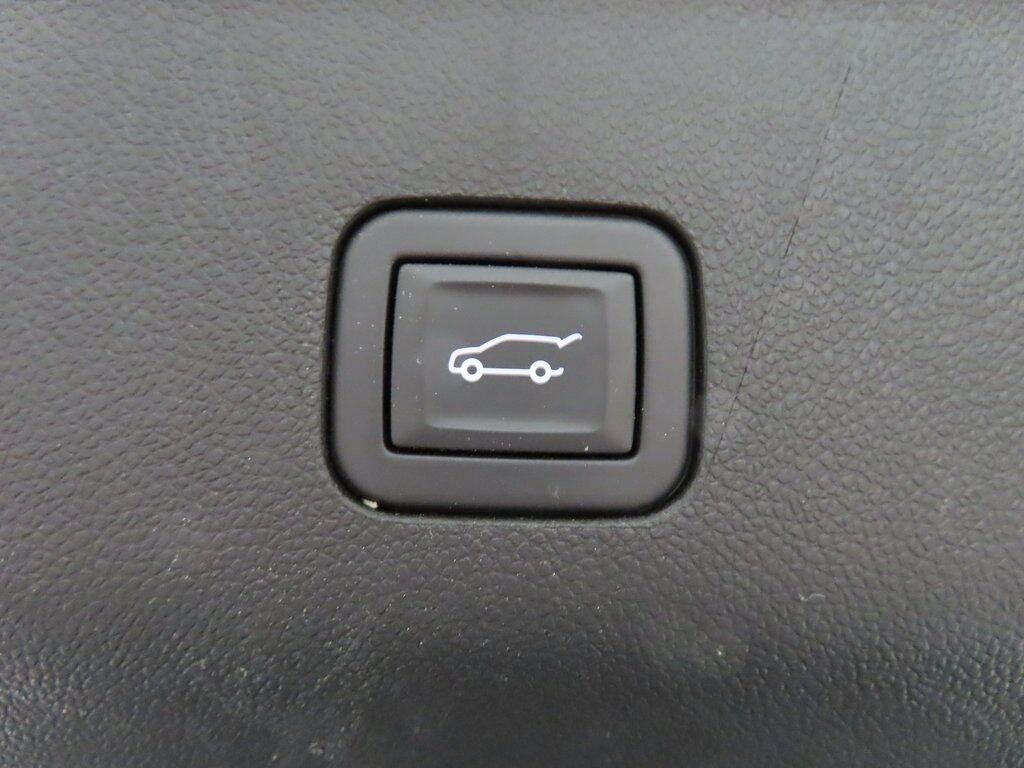 2024 Chevrolet Suburban RST 4WD 7 Passenger Fond du Lac WI