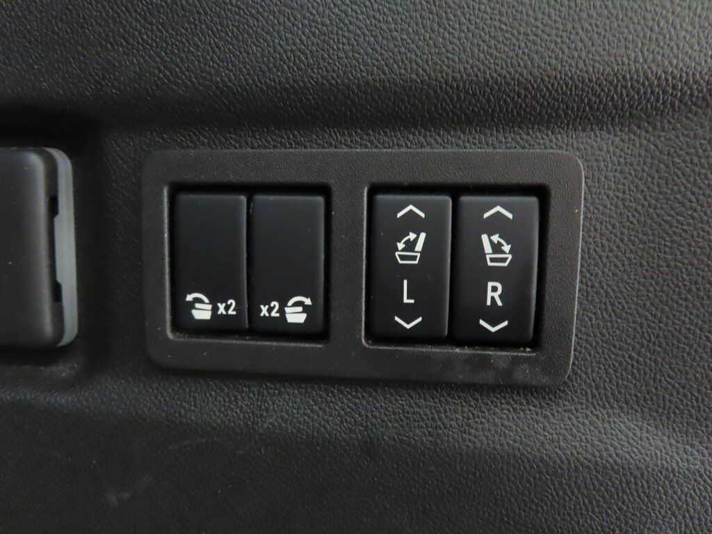 2024 Chevrolet Suburban RST 4WD 7 Passenger Fond du Lac WI