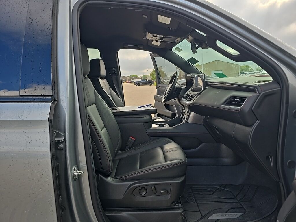 2024 Chevrolet Suburban RST 4WD 7 Passenger Fond du Lac WI
