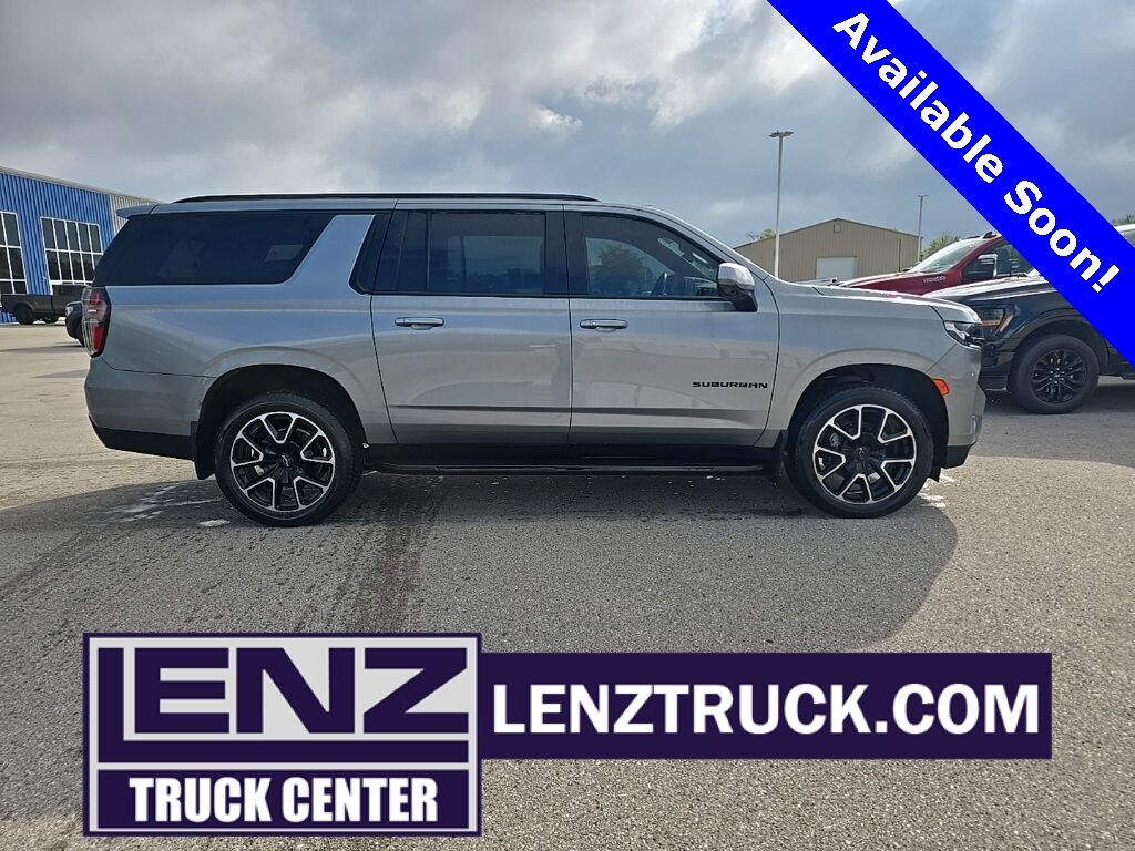 2024 Chevrolet Suburban RST 4WD 7 Passenger Fond du Lac WI
