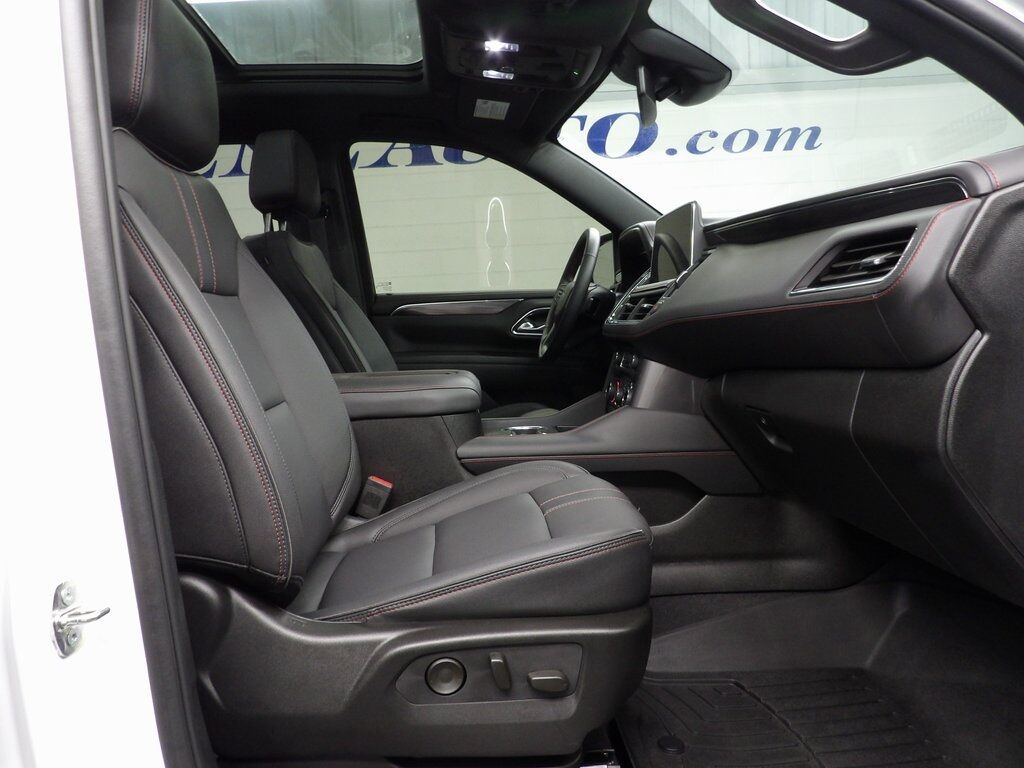 2024 Chevrolet Suburban RST 4WD 7 Passenger Fond du Lac WI