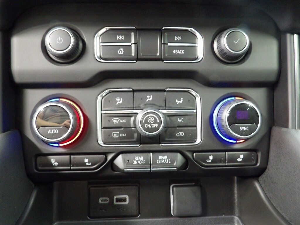 2024 Chevrolet Suburban RST 4WD 7 Passenger Fond du Lac WI