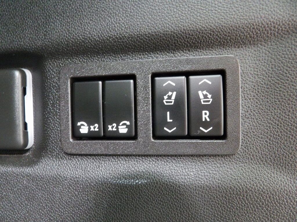 2024 Chevrolet Suburban RST 4WD 7 Passenger Fond du Lac WI