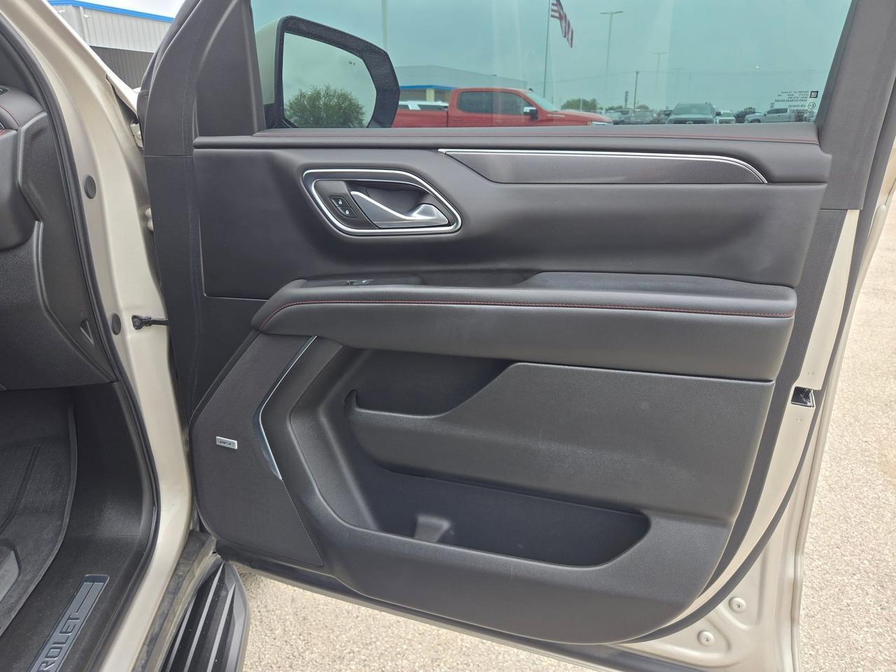 2024 Chevrolet Suburban RST Castroville TX