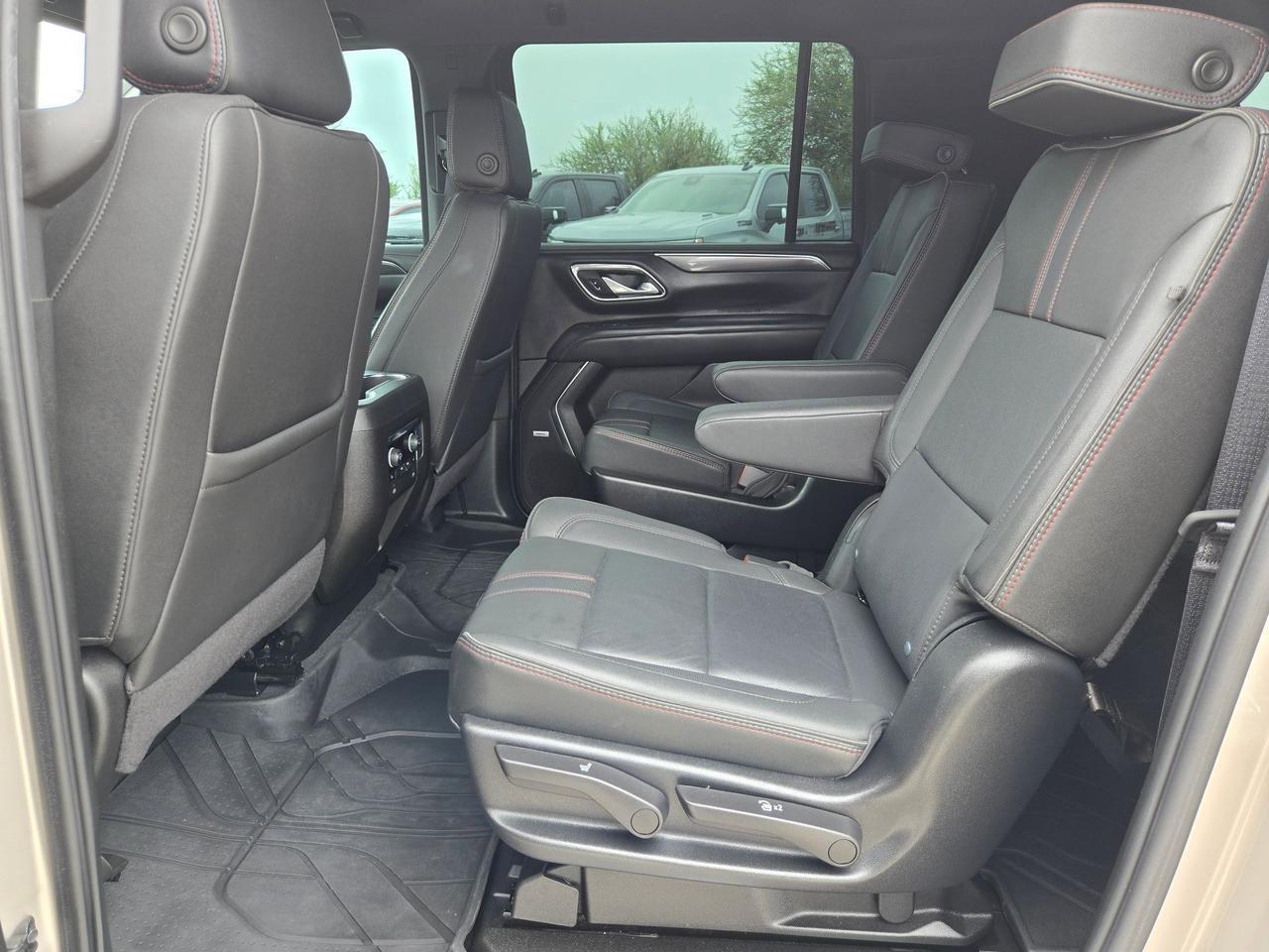 2024 Chevrolet Suburban RST Castroville TX