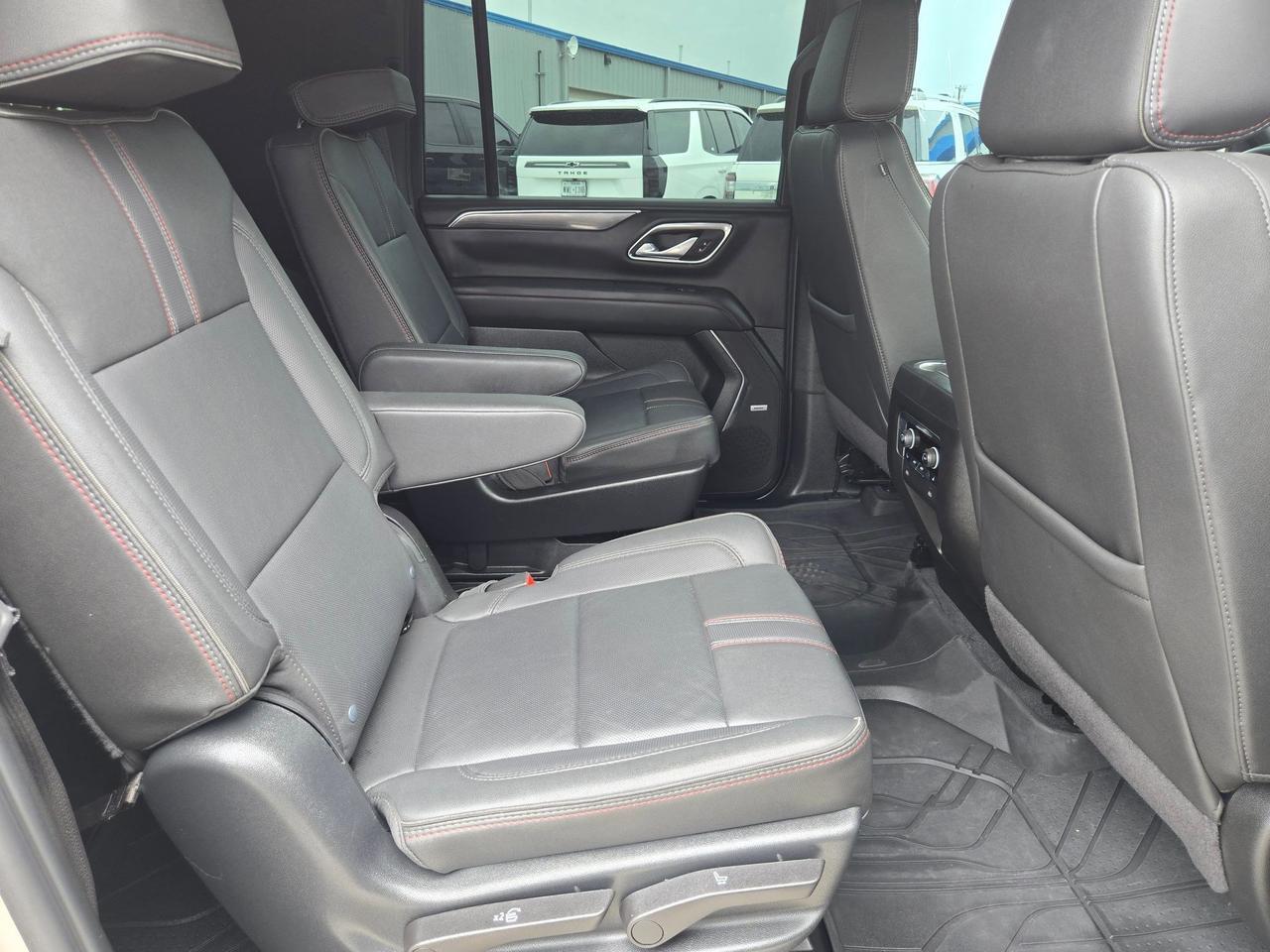 2024 Chevrolet Suburban RST Castroville TX