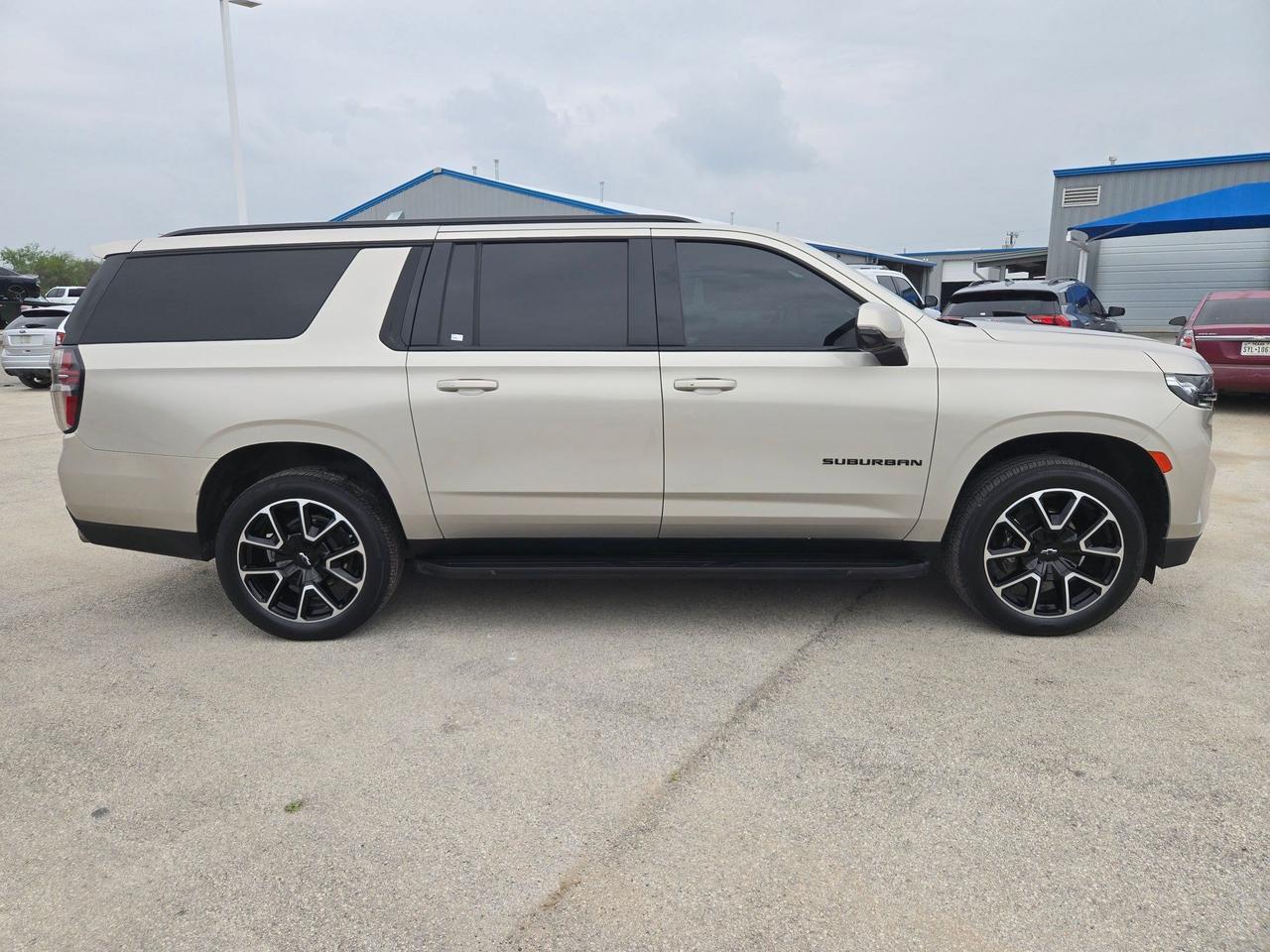 2024 Chevrolet Suburban RST