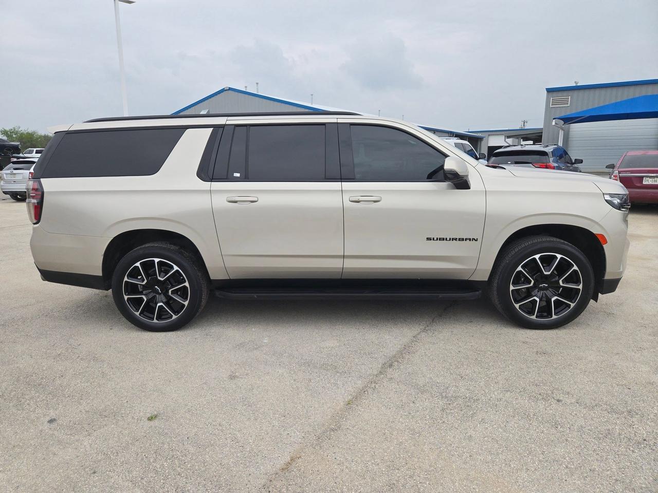 2024 Chevrolet Suburban RST