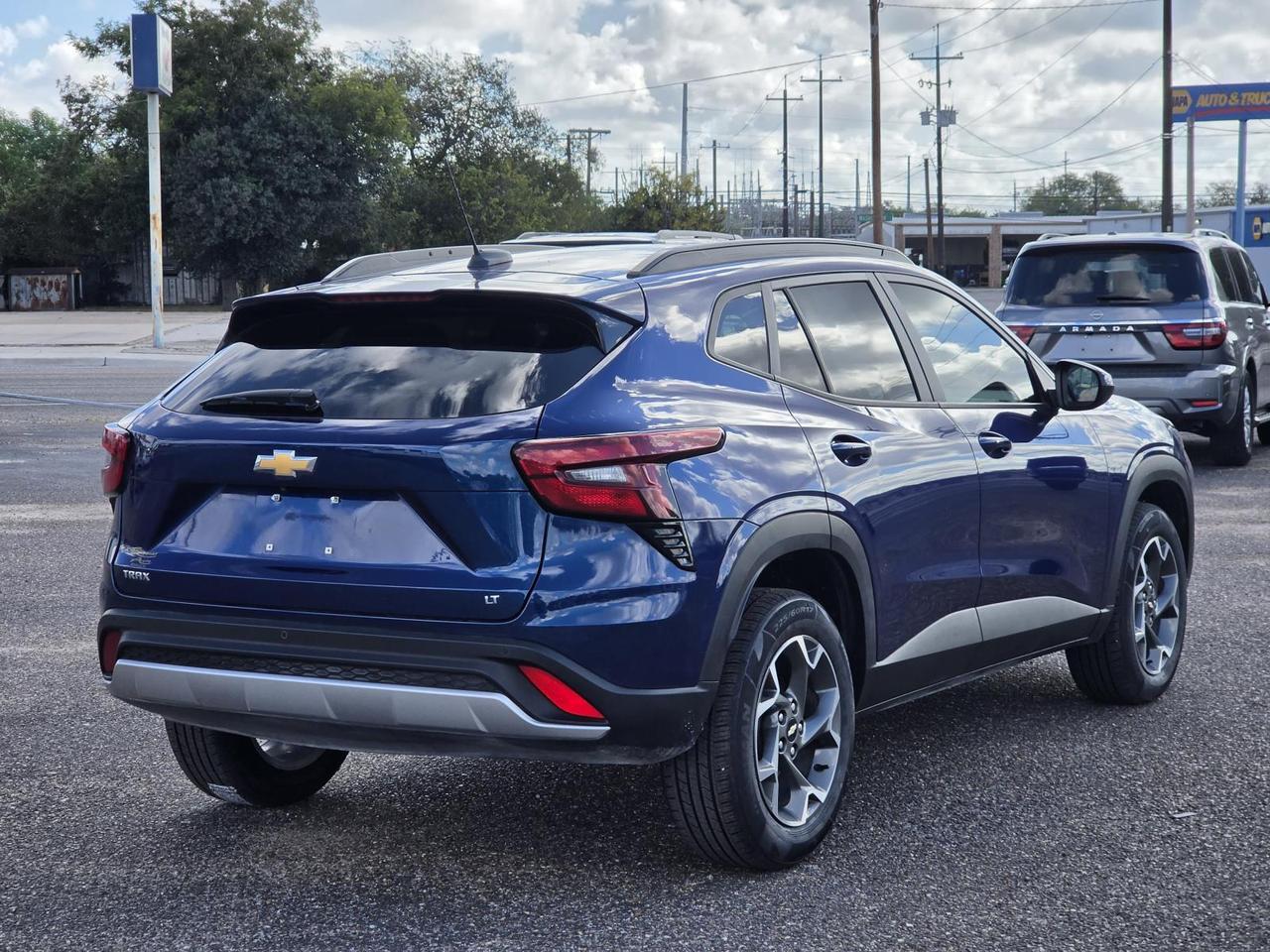2024 Chevrolet TRAX FWD 4dr LT