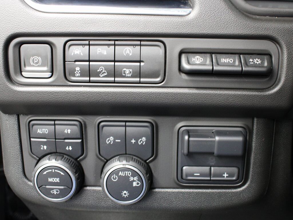 2024 Chevrolet Tahoe High Country 4WD 7 Passenger Fond du Lac WI
