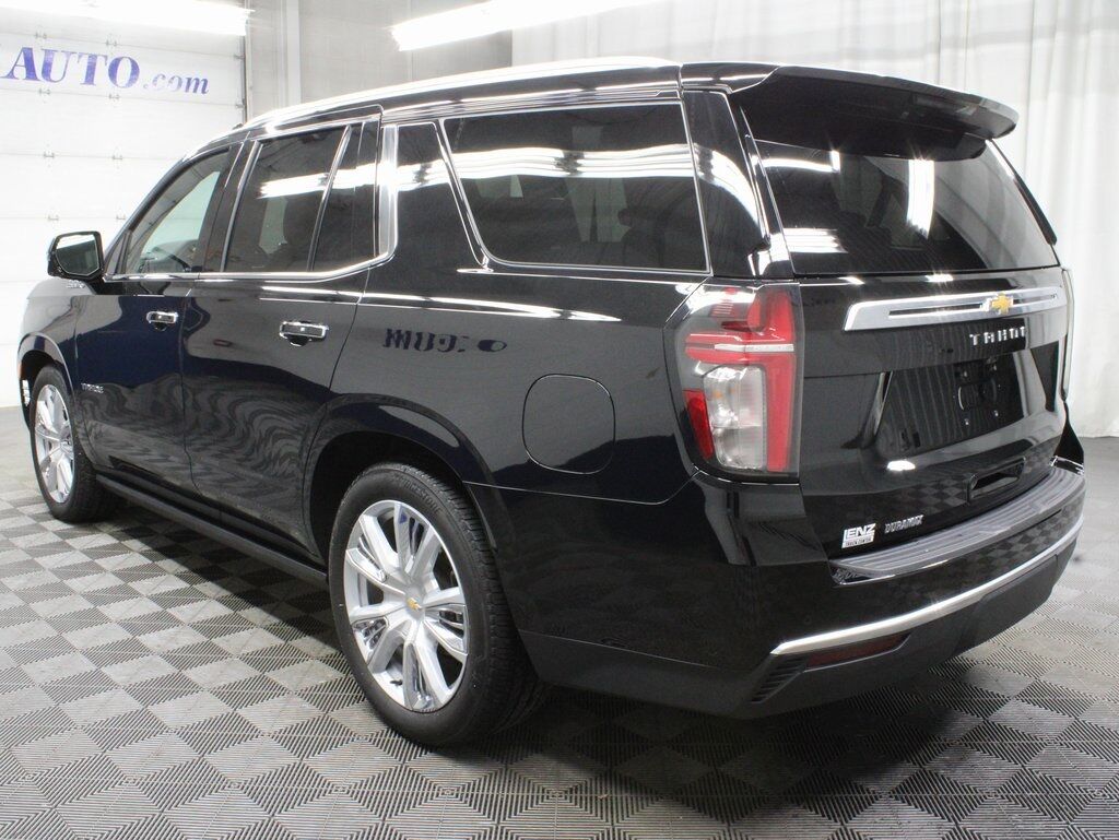 2024 Chevrolet Tahoe High Country 4WD 7 Passenger Fond du Lac WI