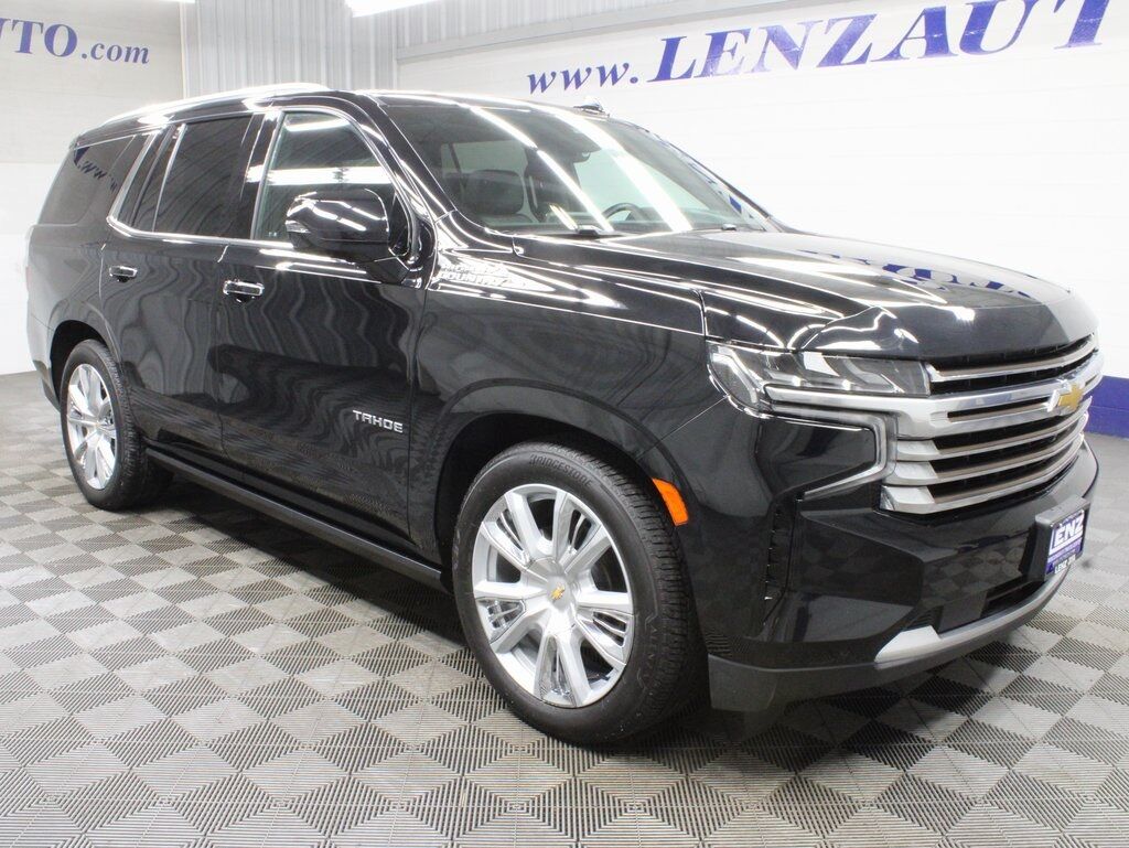 2024 Chevrolet Tahoe High Country 4WD 7 Passenger Fond du Lac WI