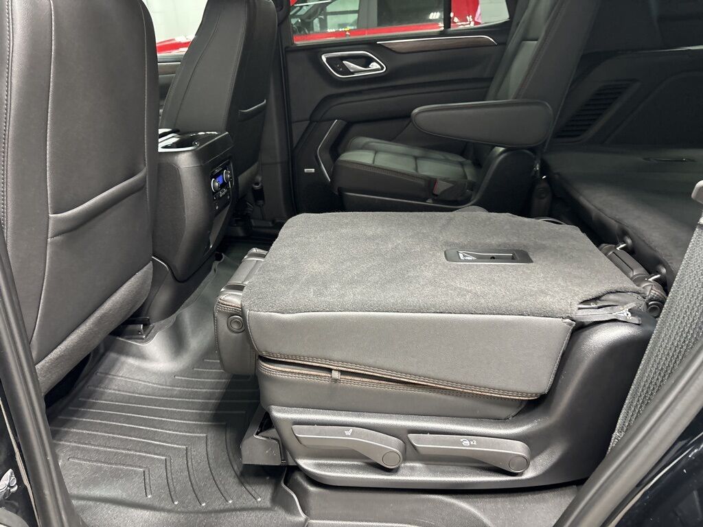 2024 Chevrolet Tahoe High Country 4WD 7 Passenger Minocqua WI