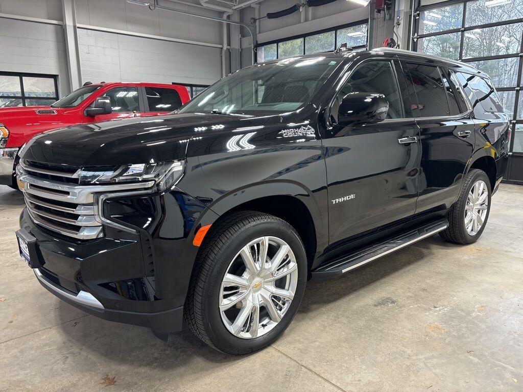 2024 Chevrolet Tahoe High Country 4WD 7 Passenger Minocqua WI