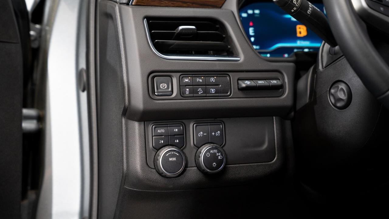 2024 Chevrolet Tahoe Premier w/ Panoramic Sunroof & Enhanced Display Franklin TN