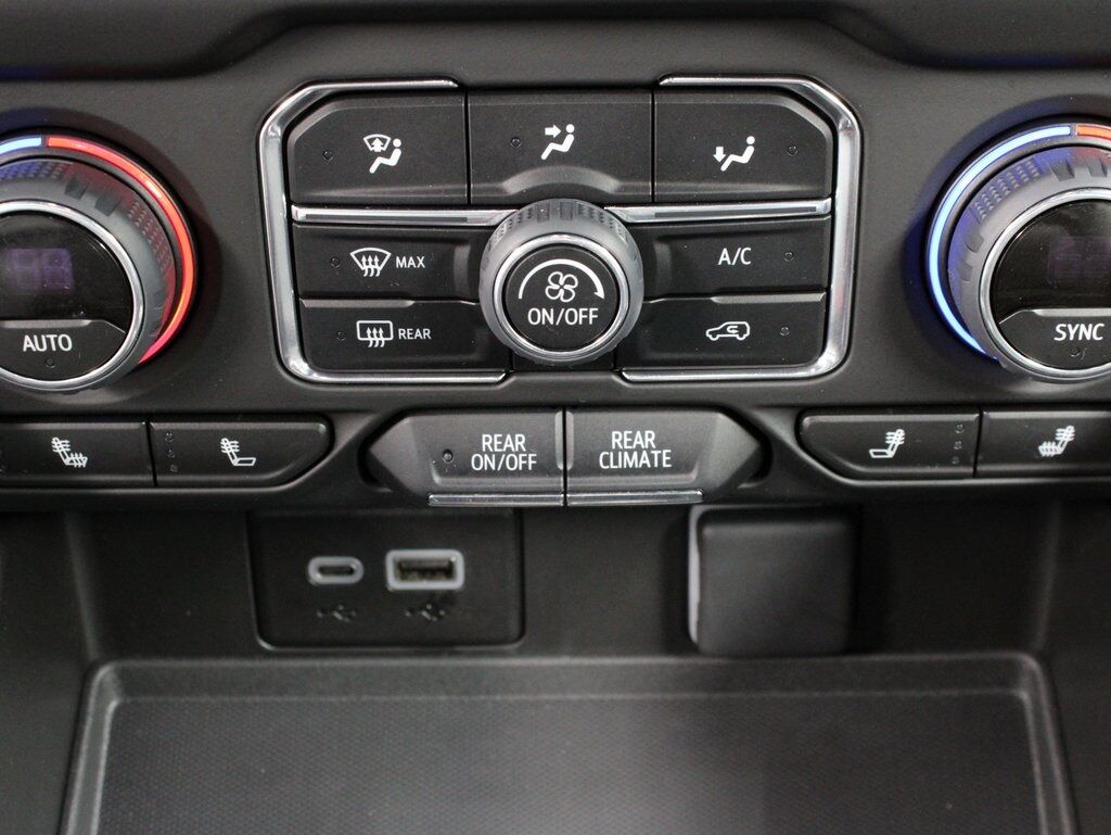 2024 Chevrolet Tahoe Z71 4WD 7 Passenger Fond du Lac WI