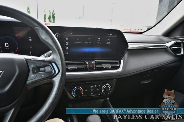 2024 Chevrolet Trailblazer LT / 4X4 / Auto Start / Premium Cloth Seats / Lane Departure & Forward Collision Alert / Apple CarPlay & Android Auto / Back Up Camera / Keyless Entry & Start / Aluminum Wheels / 29 MPG / 1-Owner Anchorage AK