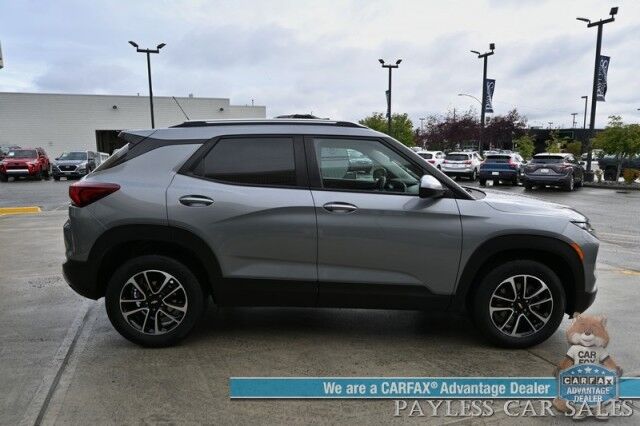 2024 Chevrolet Trailblazer LT / 4X4 / Auto Start / Premium Cloth Seats / Lane Departure & Forward Collision Alert / Apple CarPlay & Android Auto / Back Up Camera / Keyless Entry & Start / Aluminum Wheels / 29 MPG / 1-Owner Anchorage AK