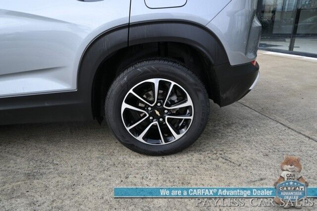 2024 Chevrolet Trailblazer LT / 4X4 / Auto Start / Premium Cloth Seats / Lane Departure & Forward Collision Alert / Apple CarPlay & Android Auto / Back Up Camera / Keyless Entry & Start / Aluminum Wheels / 29 MPG / 1-Owner Anchorage AK