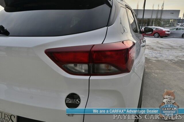 2024 Chevrolet Trailblazer LT / 4X4 / Auto Start / Premium Cloth Seats / Lane Departure & Forward Collision Alert / Apple CarPlay & Android Auto / USB Input / Back Up Cam / Keyless Entry & Start / Cruise Control / 29 MPG / 1-Owner Anchorage AK