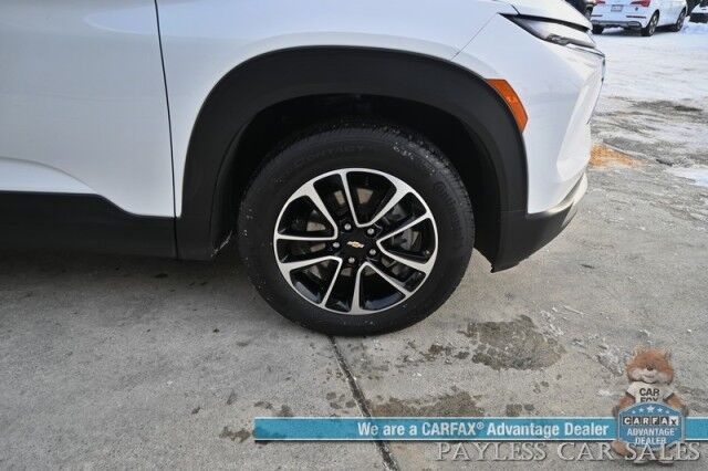 2024 Chevrolet Trailblazer LT / 4X4 / Auto Start / Premium Cloth Seats / Lane Departure & Forward Collision Alert / Apple CarPlay & Android Auto / USB Input / Back Up Cam / Keyless Entry & Start / Cruise Control / 29 MPG / 1-Owner Anchorage AK