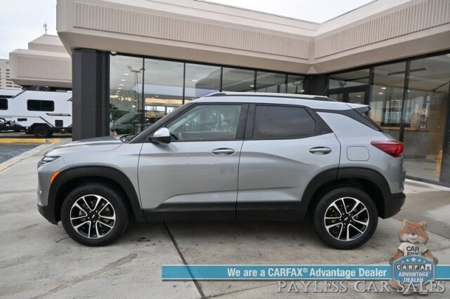 2024 Chevrolet Trailblazer LT / 4X4 / Auto Start / Premium Cloth Seats / Lane Departure & Forward Collision Alert / Apple CarPlay & Android Auto / USB Input / Back Up Cam / Keyless Entry & Start / Cruise Control / Aluminum Wheels / 29 MPG / 1-Owner