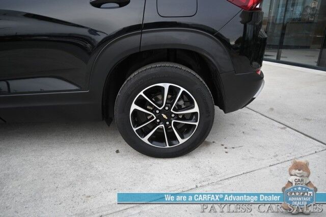2024 Chevrolet Trailblazer LT / 4X4 / Auto Start / Premium Cloth Seats / Lane Departure & Forward Collision Alert / Apple CarPlay & Android Auto / USB Input / Back Up Camera / Keyless Entry & Start / Cruise Control / 29 MPG / 1-Owner Anchorage AK