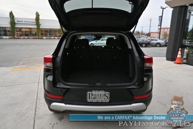 2024 Chevrolet Trailblazer LT / 4X4 / Auto Start / Premium Cloth Seats / Lane Departure & Forward Collision Alert / Apple CarPlay & Android Auto / USB Input / Back Up Camera / Keyless Entry & Start / Cruise Control / 29 MPG / 1-Owner Anchorage AK