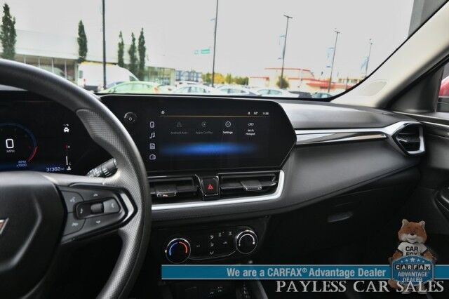 2024 Chevrolet Trailblazer LT / AWD / Auto Start / Premium Cloth Seats / Lane Departure & Forward Collision Alert / Apple CarPlay & Android Auto / USB Input / Back Up Camera / Keyless Entry & Start / Aluminum Wheels / 29 MPG / 1-Owner Wasilla AK