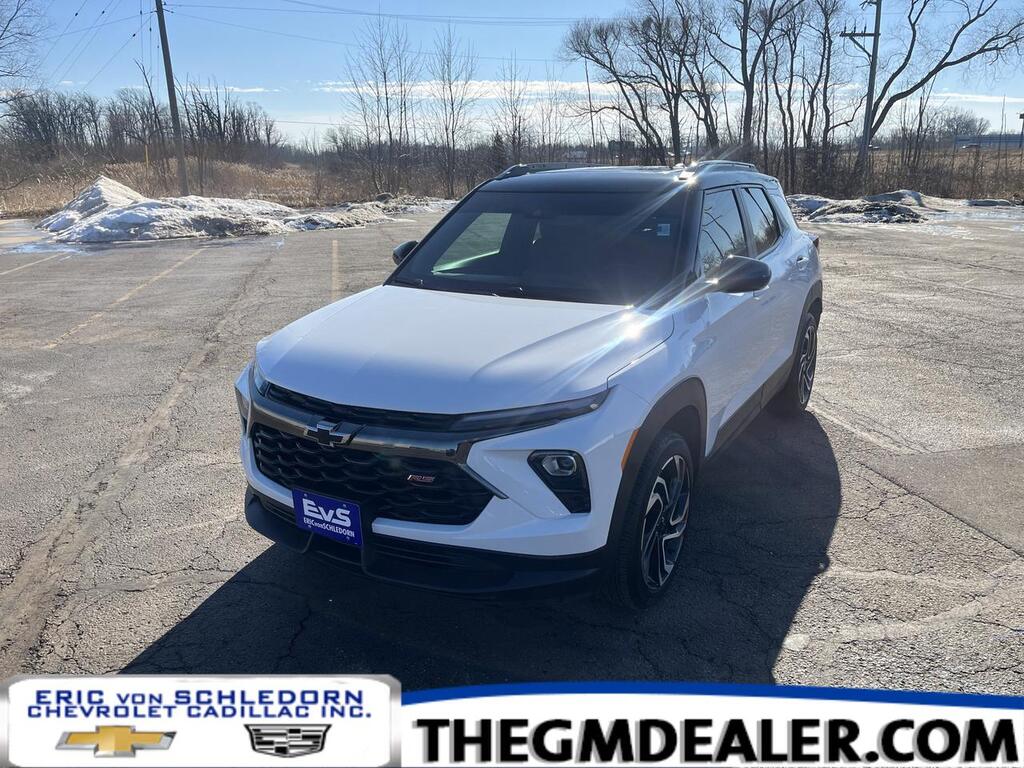 2024 Chevrolet Trailblazer RS AWD AdaptiveCruise&Sound Conv DrvrConfPkgs w/Sunroof Bose Hands-FreePwrLftgt HtdStrngWhl HtdSeats Milwaukee WI