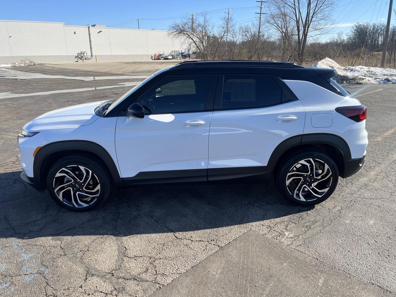 2024 Chevrolet Trailblazer RS AWD AdaptiveCruise&Sound Conv DrvrConfPkgs w/Sunroof Bose Hands-FreePwrLftgt HtdStrngWhl HtdSeats