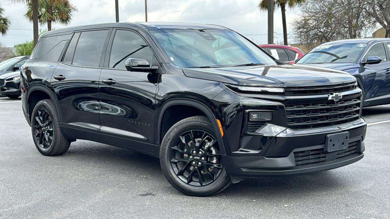 2024 Chevrolet Traverse AWD LS