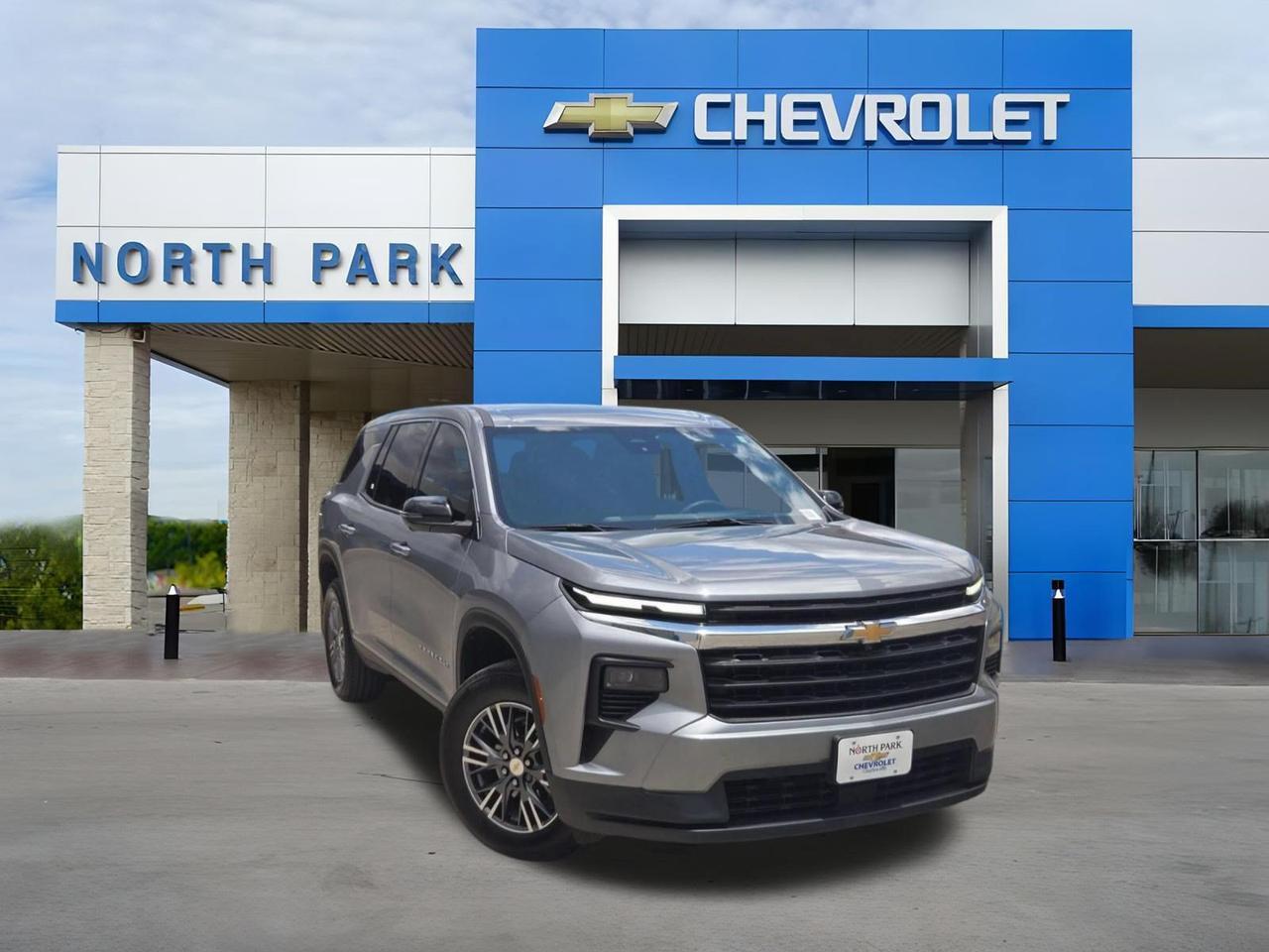 2024 Chevrolet Traverse FWD LS